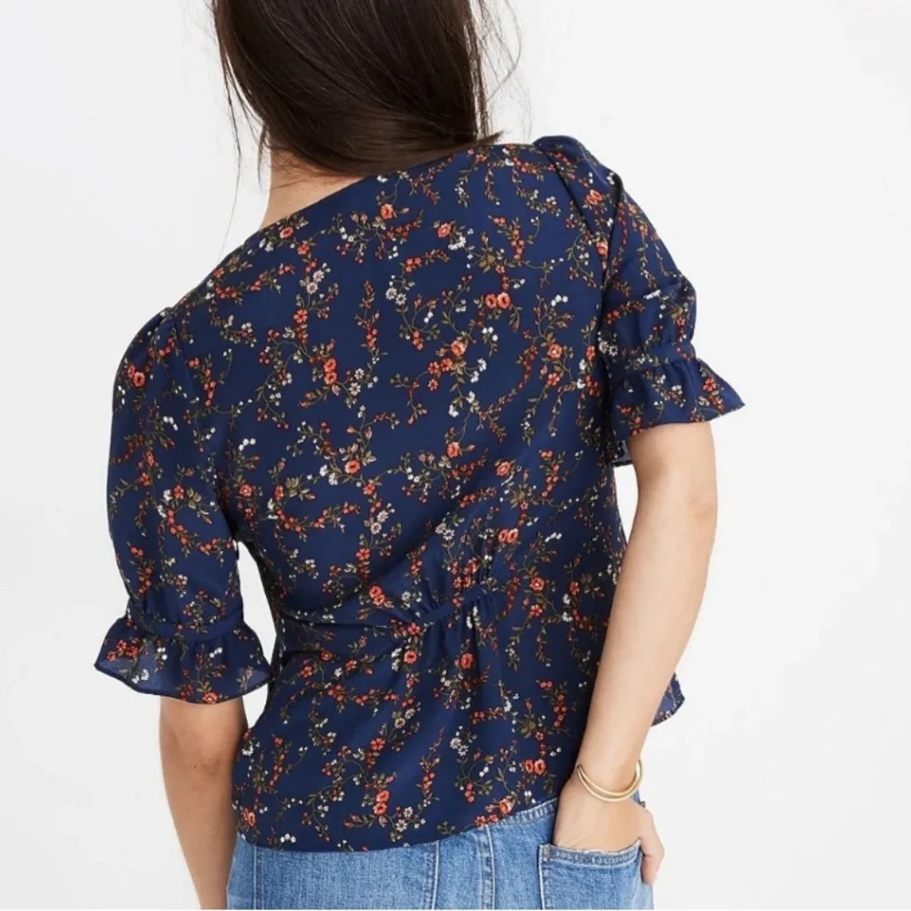 NWOT Madewell 100% silk navy floral puff sleeve blouse size 4 liberty